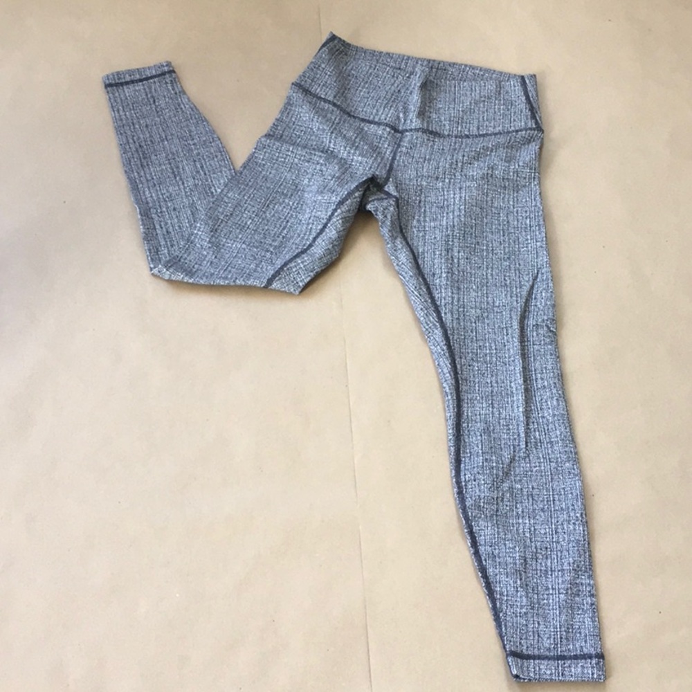 EUC Wunder Under HR Tight 28” - Black/White